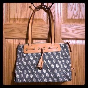 Dooney & Bourke shoulder bag
